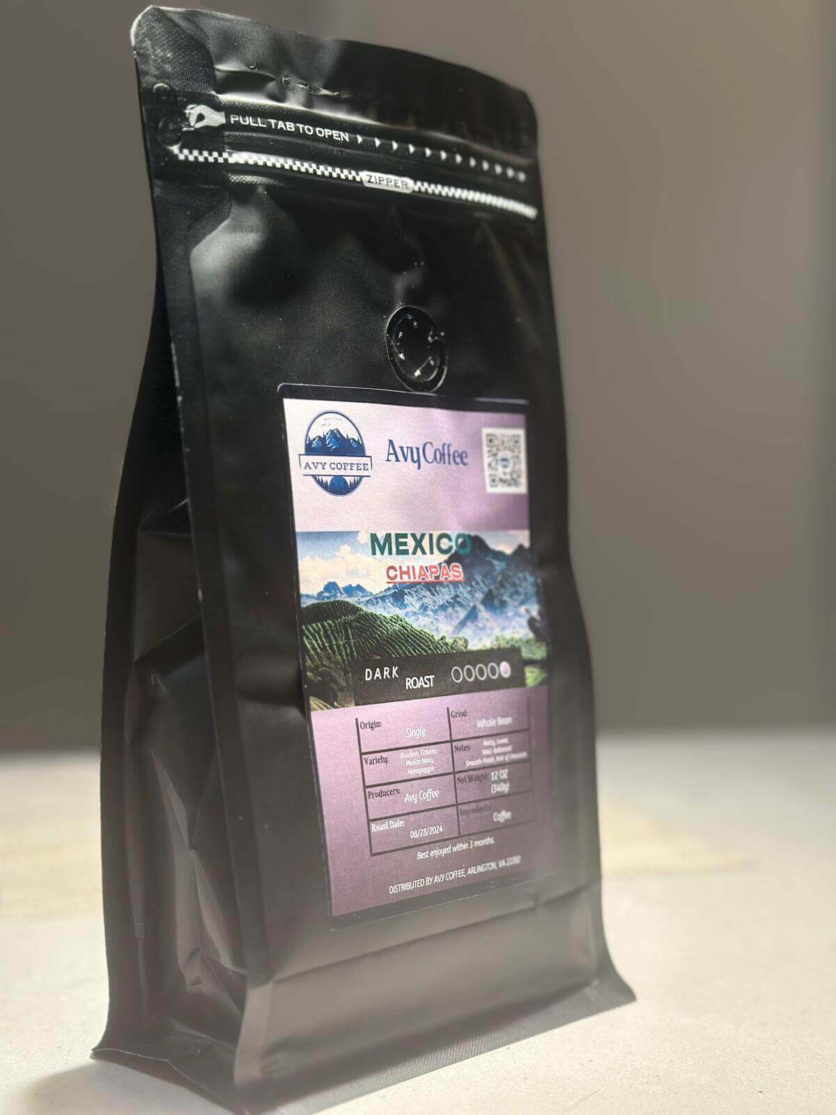 Bag of Mexican Chiapas MOCABE SHG EP Organic coffee from Avy Coffee, featuring dark roast with slight nutty & sweet flavor profiles.